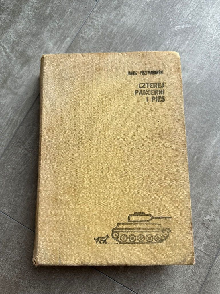 Książka Czterej pancerni i pies 1973