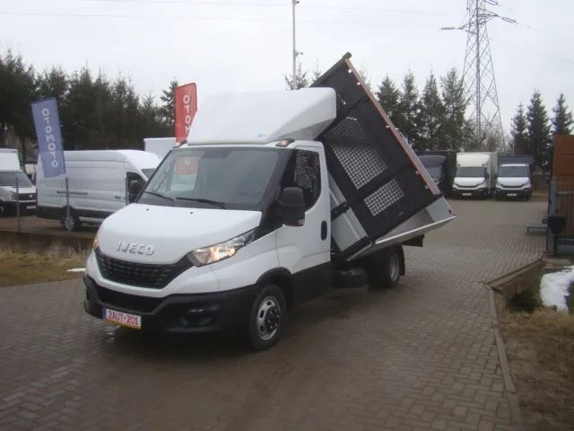 Iveco DAILY 35 C 15 3.5T 4.60M 3.5T NA HAKU CLIMATRONIC  3-STONNA WYWROTKA 3.5T 4.60M HI-MATIK 100%Przebieg Sprowadzony