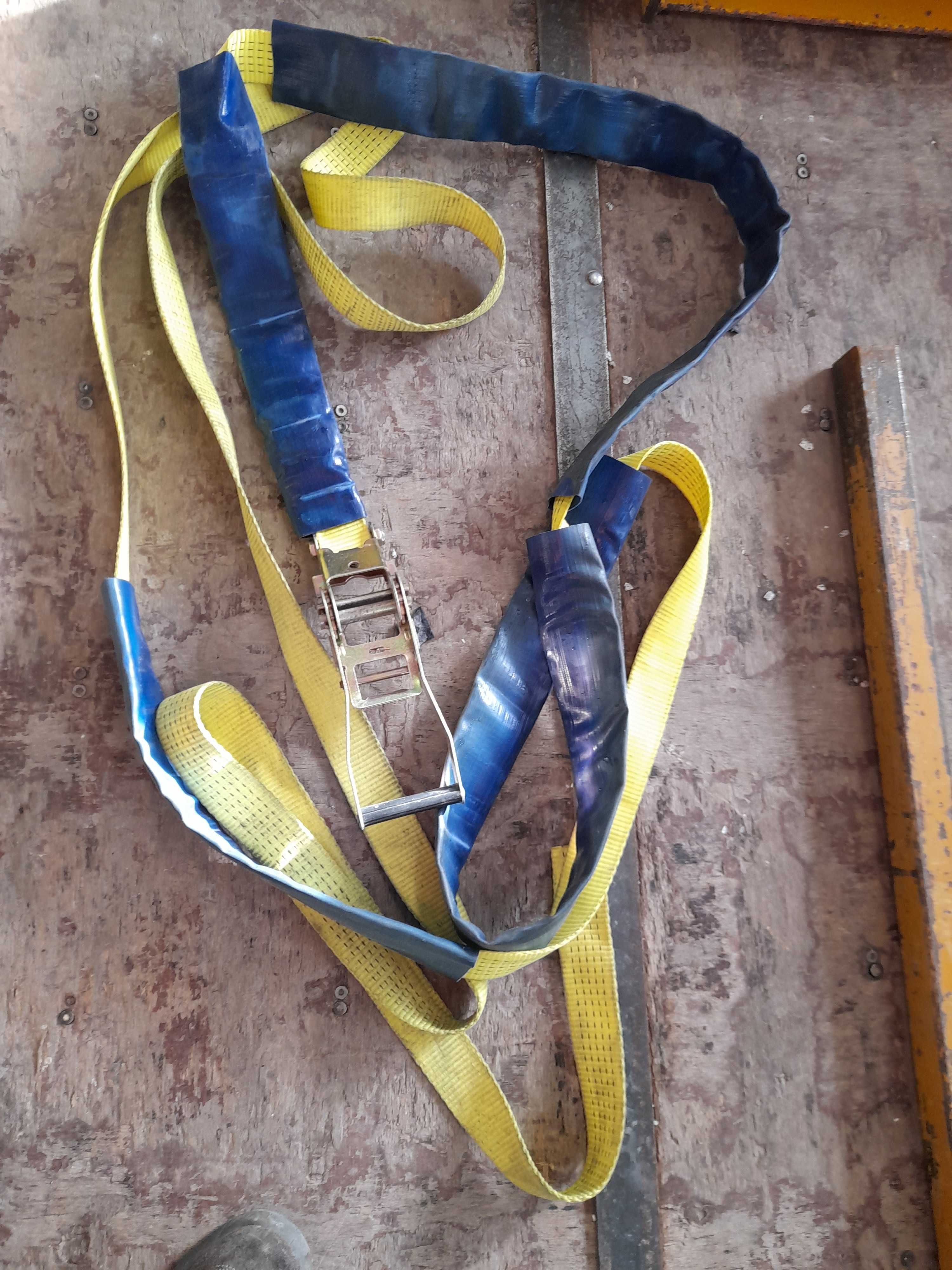 Cintas para camião ou trator