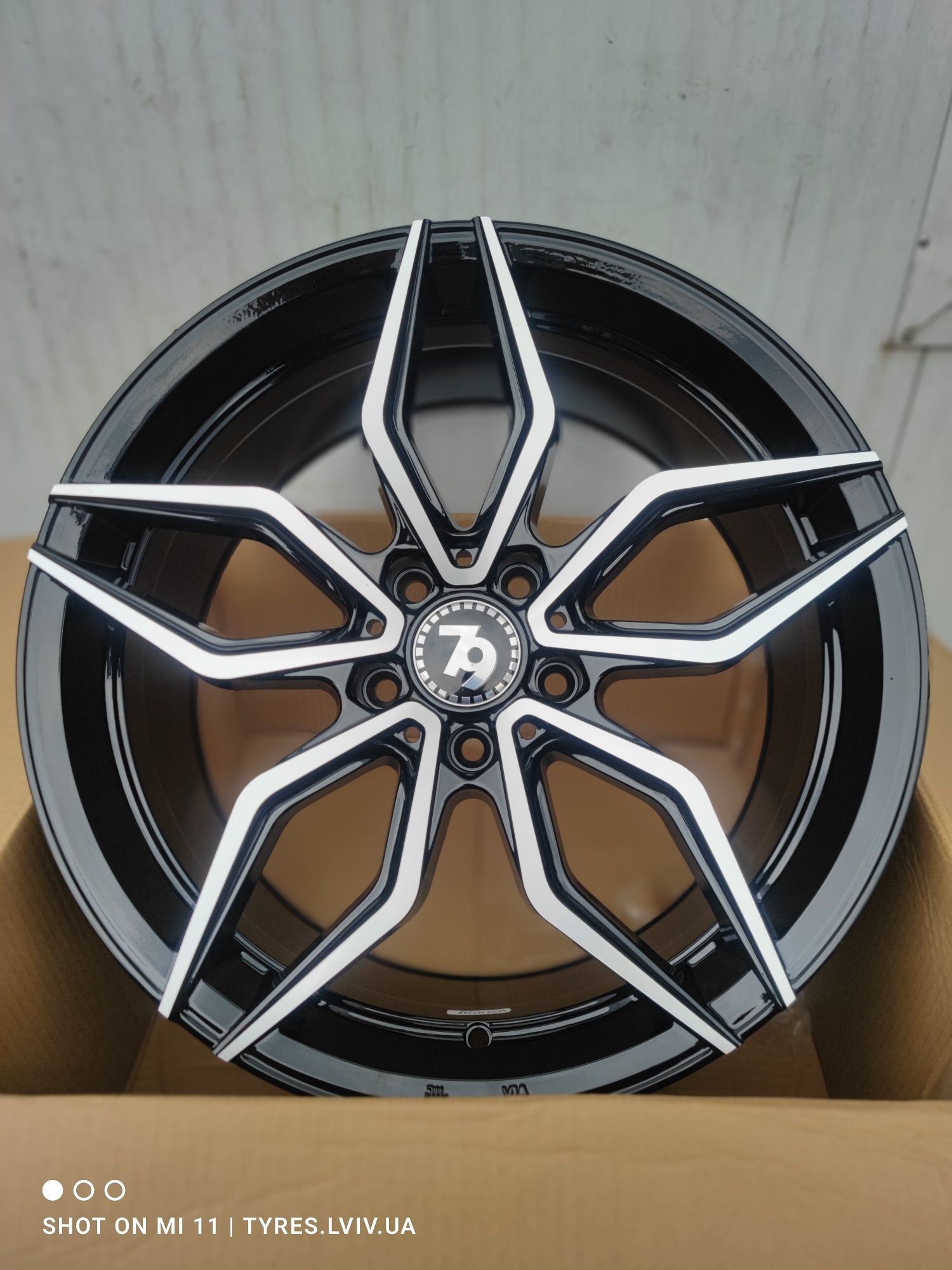 Диски 5*120 19 для BMW F10 F30 F32 F34 F25 F15 E70  Tesla S
