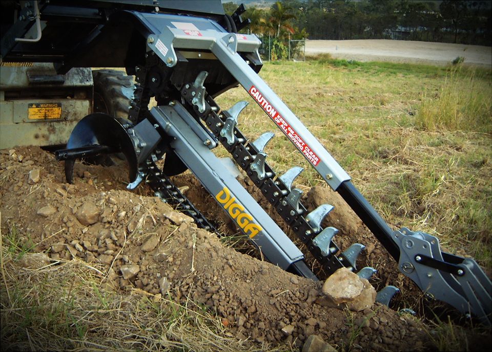 Траншеекопатель Тренчер Траншеєкопач DIGGA. Бара.