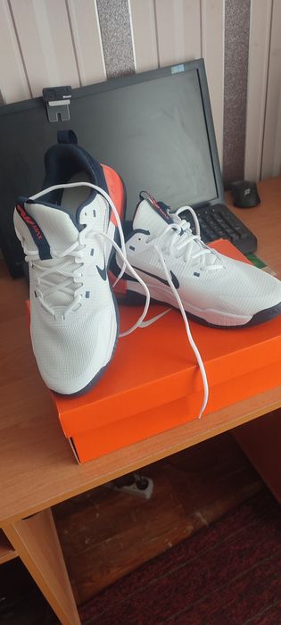 кроссовки nike air max alpha trai     44 розмірner 5