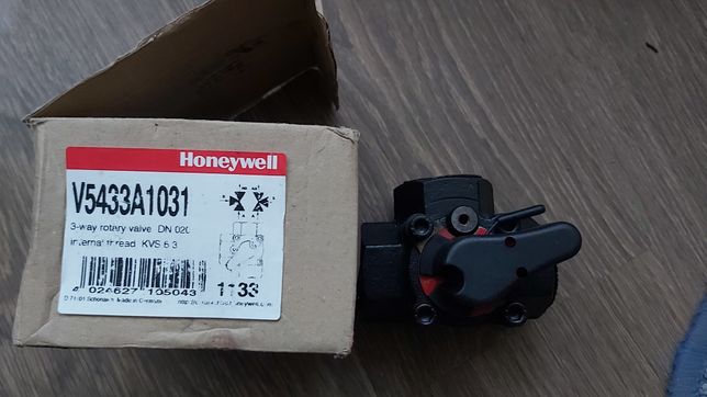 Honeywell V5433A1031, поворотный клапан, Dn20, Pn6