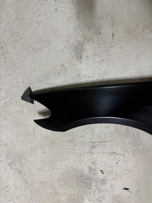 Крило BMW F10 / F11 2010-2017 год Алюміній + герметик