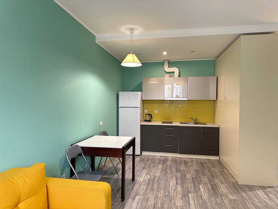 Простора та тепла 1 кімн квартира ЖК Садовий біля метро Лівобережна