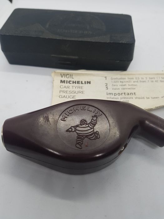 Michelin car tyre pressure gauge