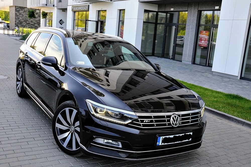 Volkswagen Passat 2.0 benz 2017 R-Line 2x Salon Polska Bezwypadek Panorama Bez Wkladu