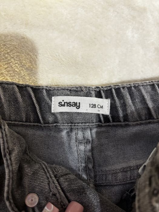 Сірі джинси на хлопчика 128 см