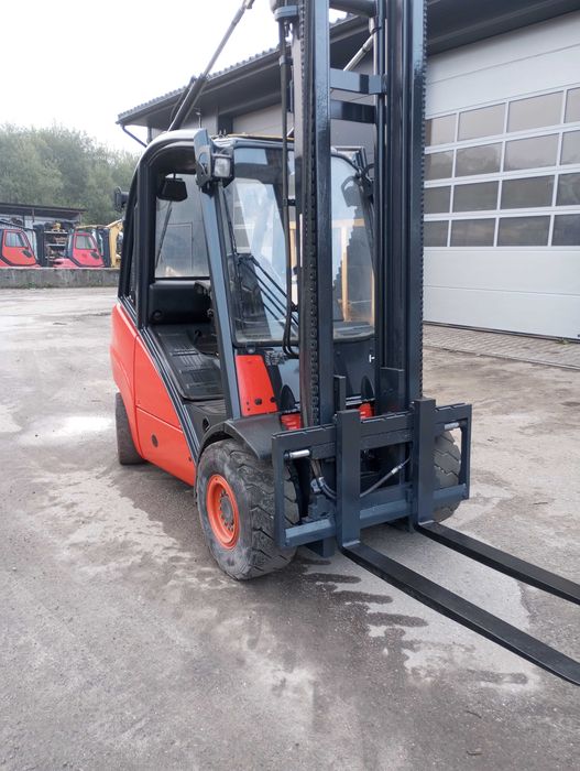 wózek widłowy Linde H30