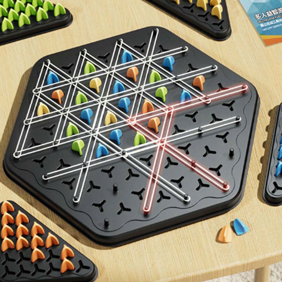 gra w trójkąty triggle logiczna trójkątne szachy chain game na prezent