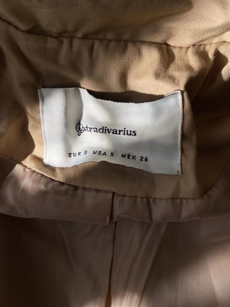 Тренч Stradivarius, розмір S