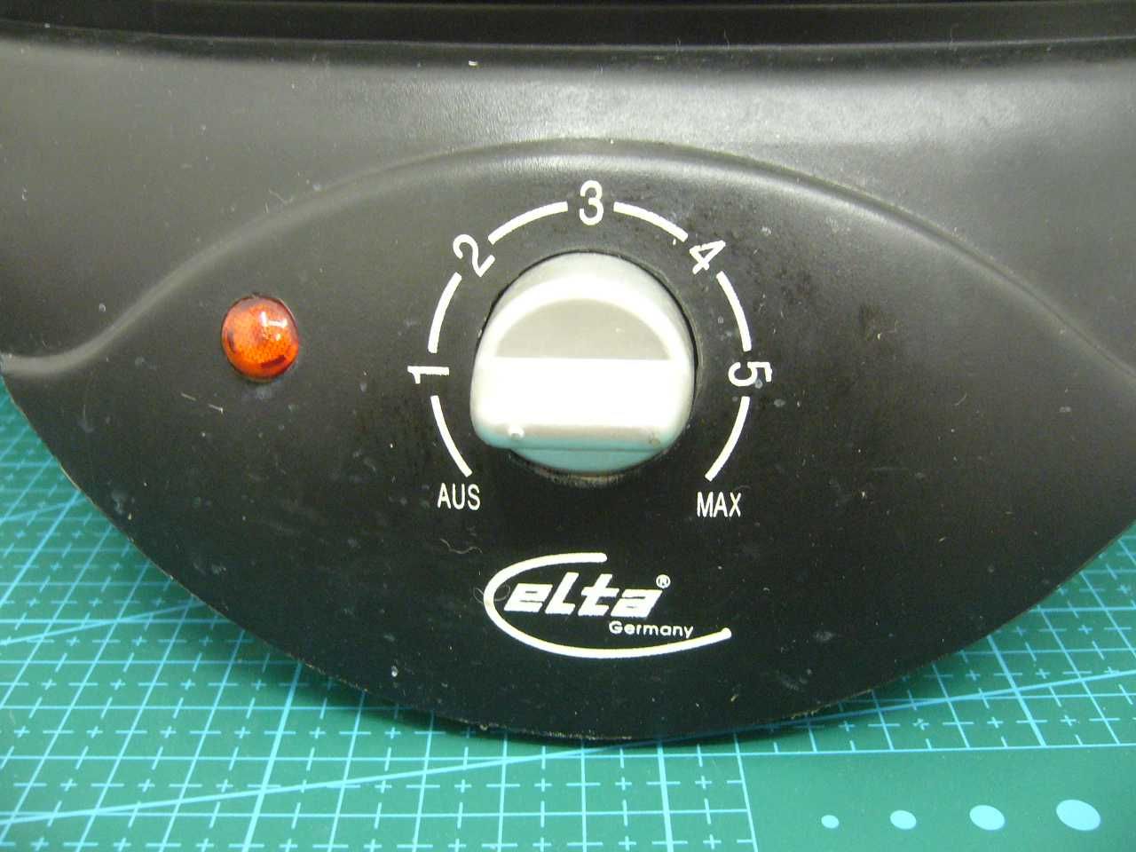 Grill elektryczny bez osprzętu