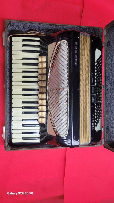 Akordeon Hohner verdi V
