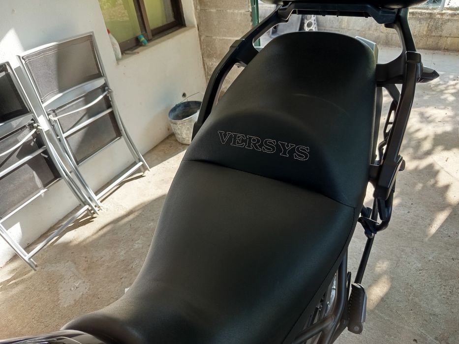 Versys 1000 de 2014 totalmente equipada