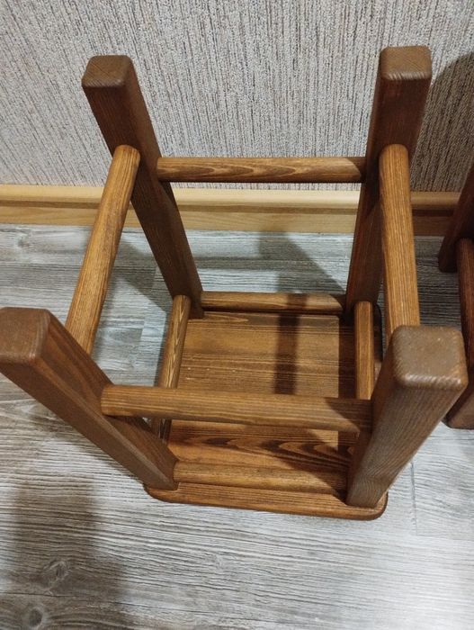 Табурет. табурет дерев'яний.табурет деревянный.стул кухонний.стул.таб