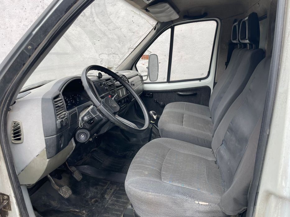ГАЗ 3302 Газель 4 м