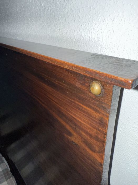 Cama de madeira maciça vintage – solteiro, com colchão