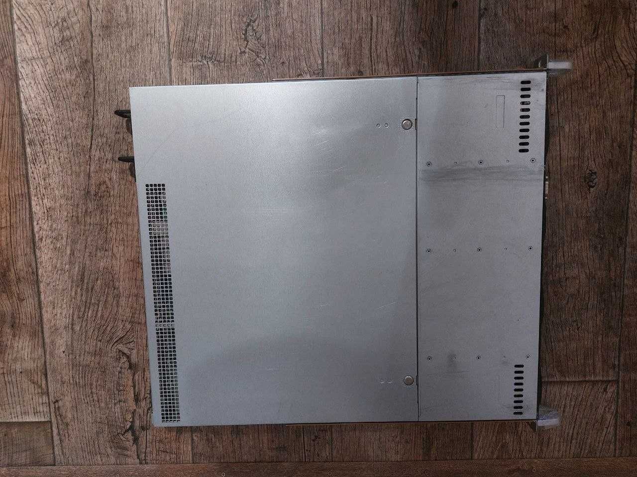 Сервер supermicro X10SLM-F