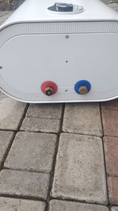 Водонагрівач. Бойлер. 50л.