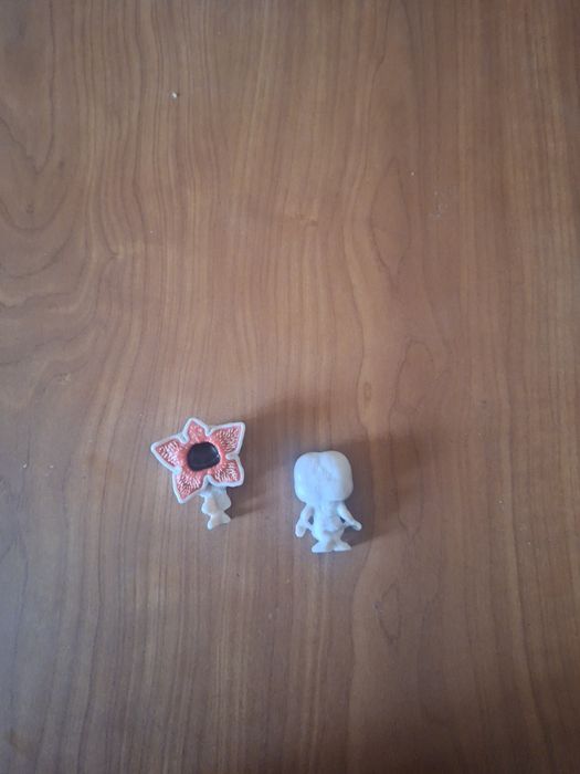 кіндер джой stranger things