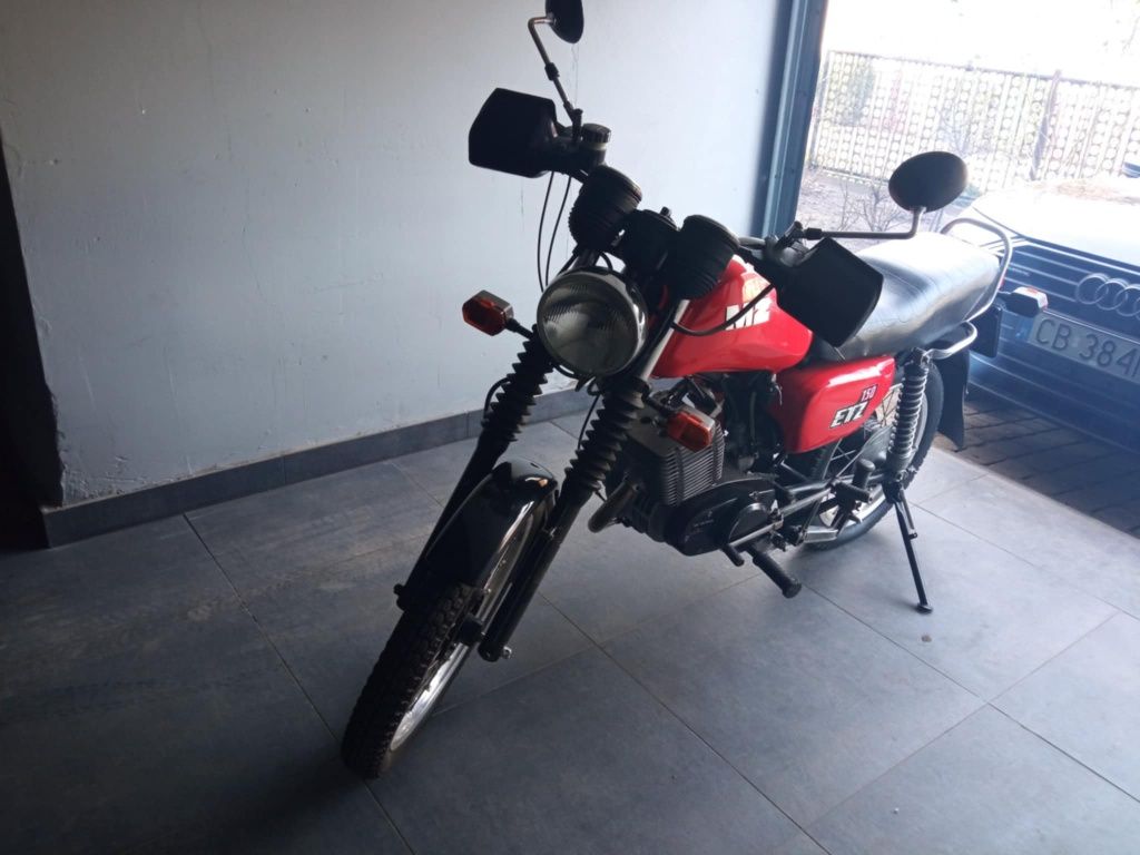 Motocykl MZ ETZ 150