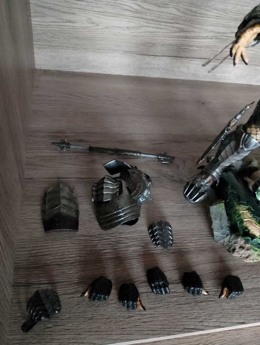 Hot toys Ancient Predator
