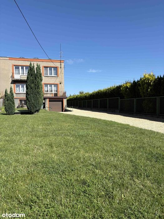 Dom,działka 1900 m²|2 Garaże|Fotowoltaika, Klimatyzacja|Bajeczny Ogród