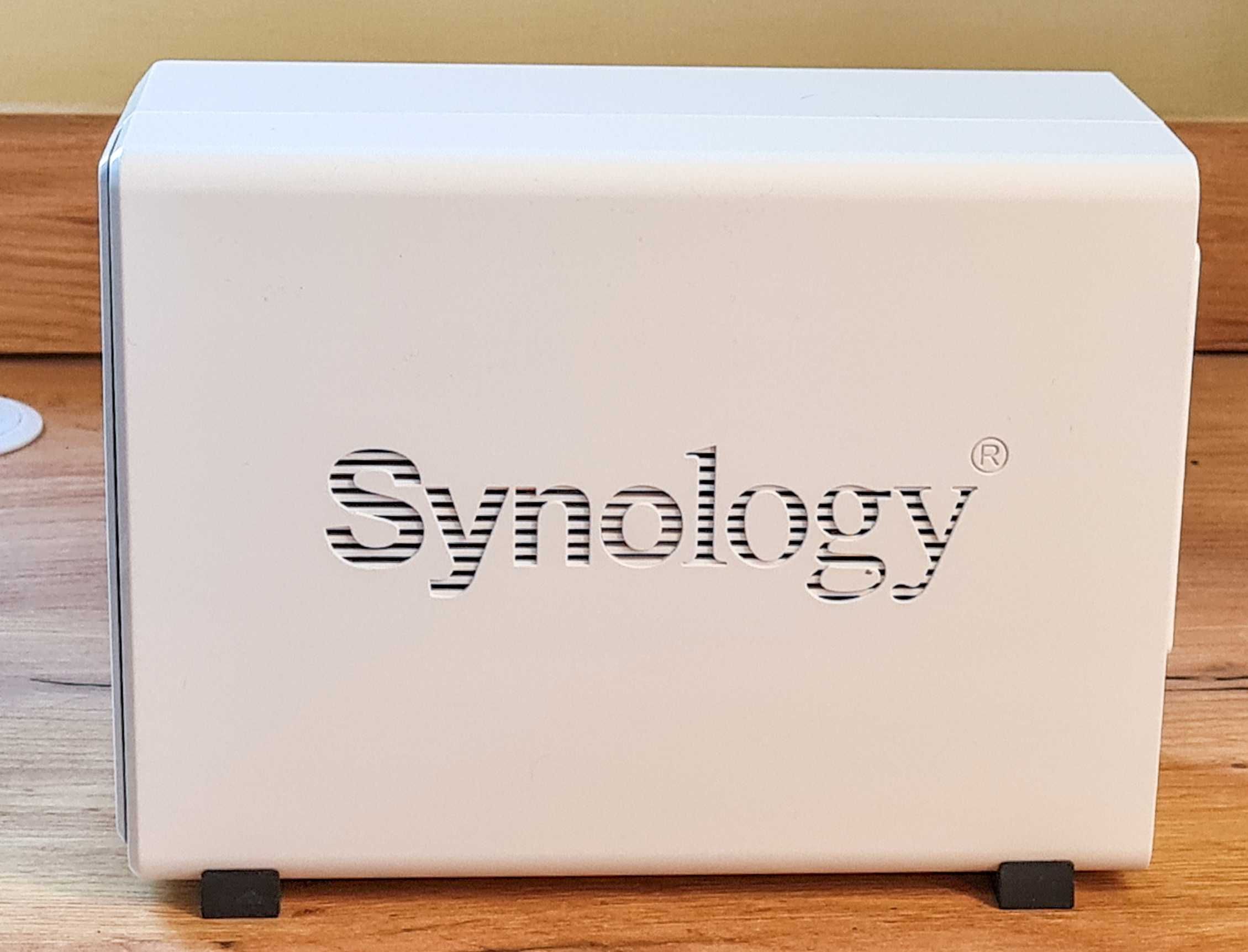 Мережевий накопичувач Synology DS220j