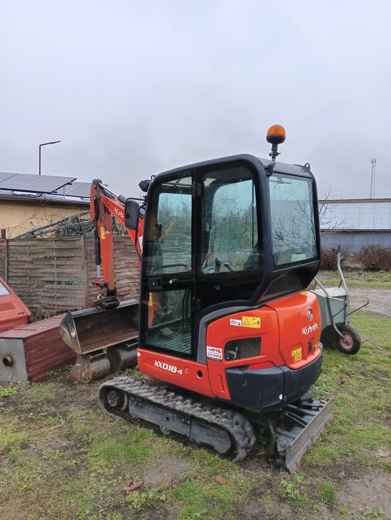 Koparka kubota kx 018-4