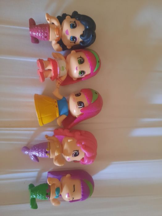 As 5 bonequinhas por 5 euros