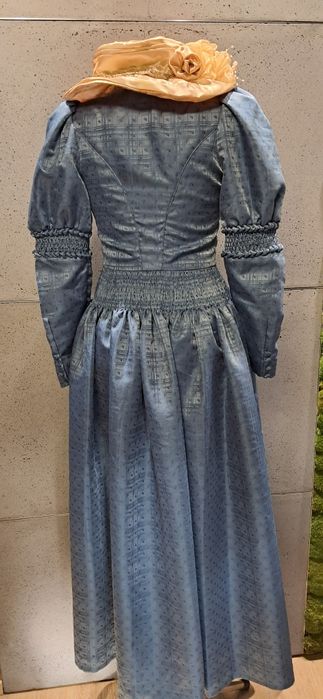 Strój przebranie kostium dama