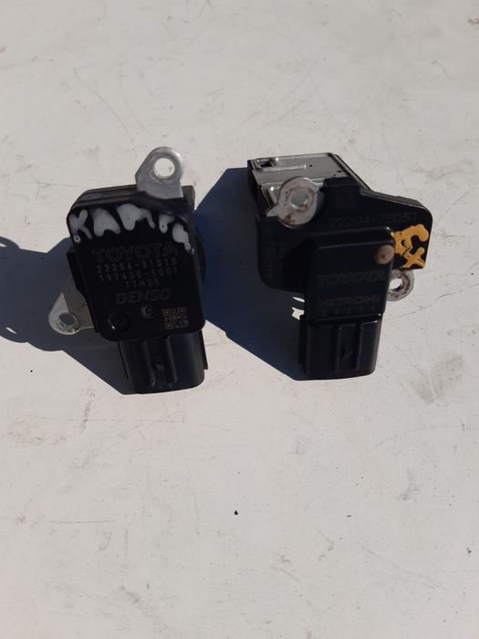 Расходомер воздуха Toyota  Lexus витратомір повітря