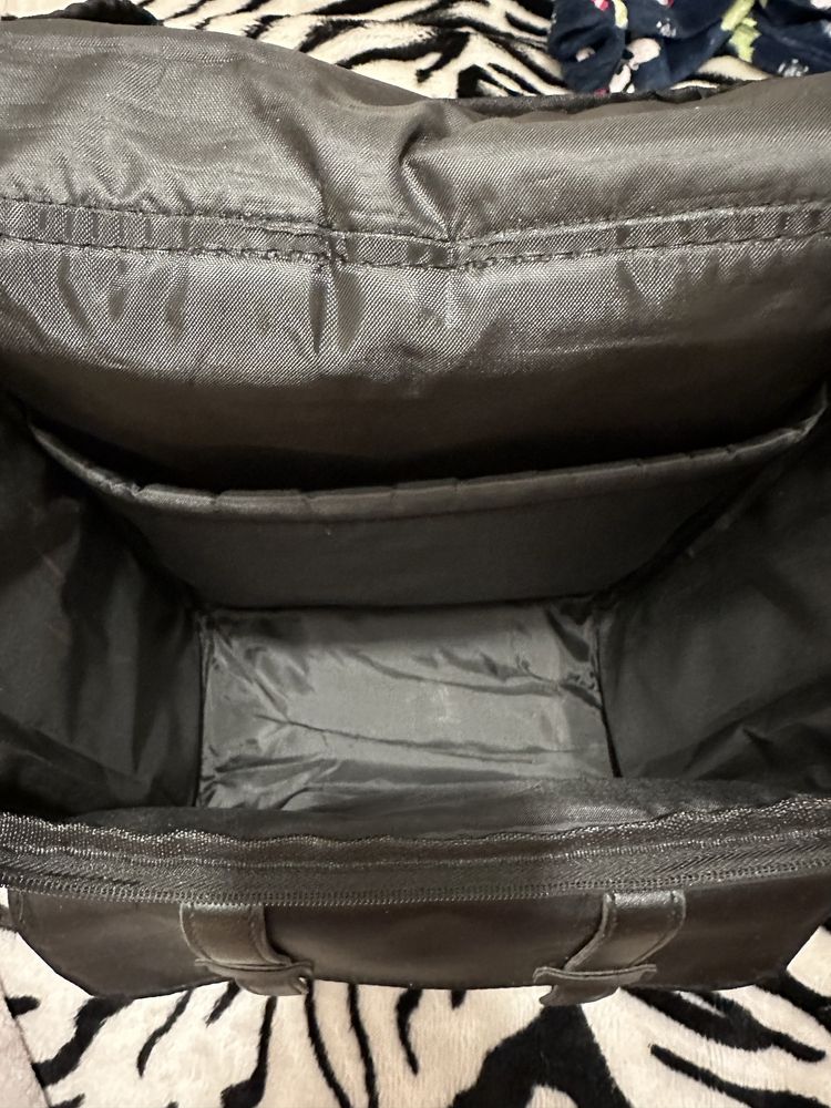 Mochila preta para portatil