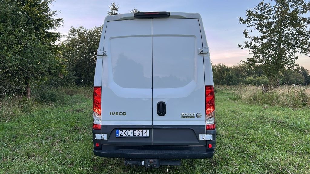 Iveco Daily brygadowka automat 18r sprowadzony