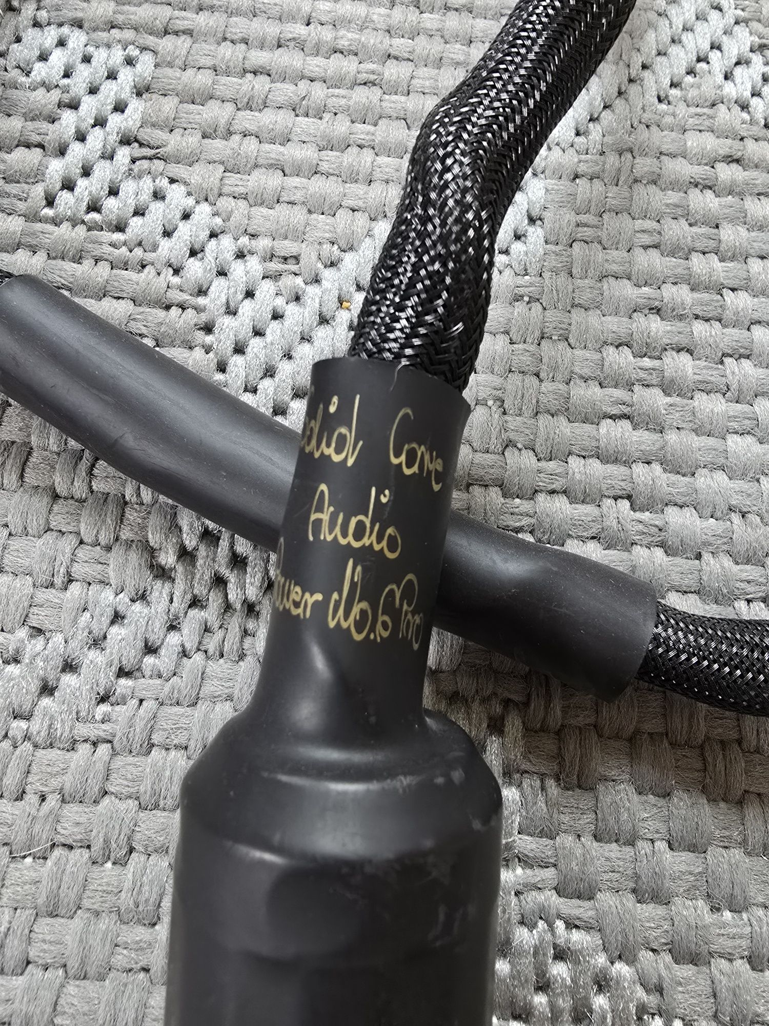 Kabel zasilający sieciowy Solid Core Audio Power No. 6 PRO