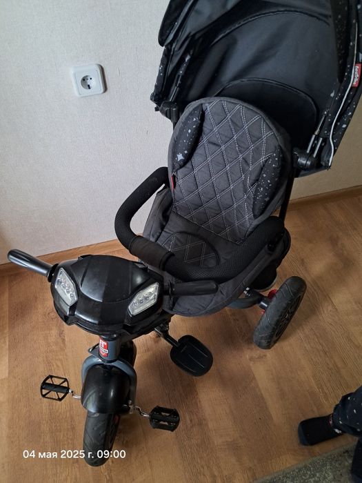 Трехколесный велосипед