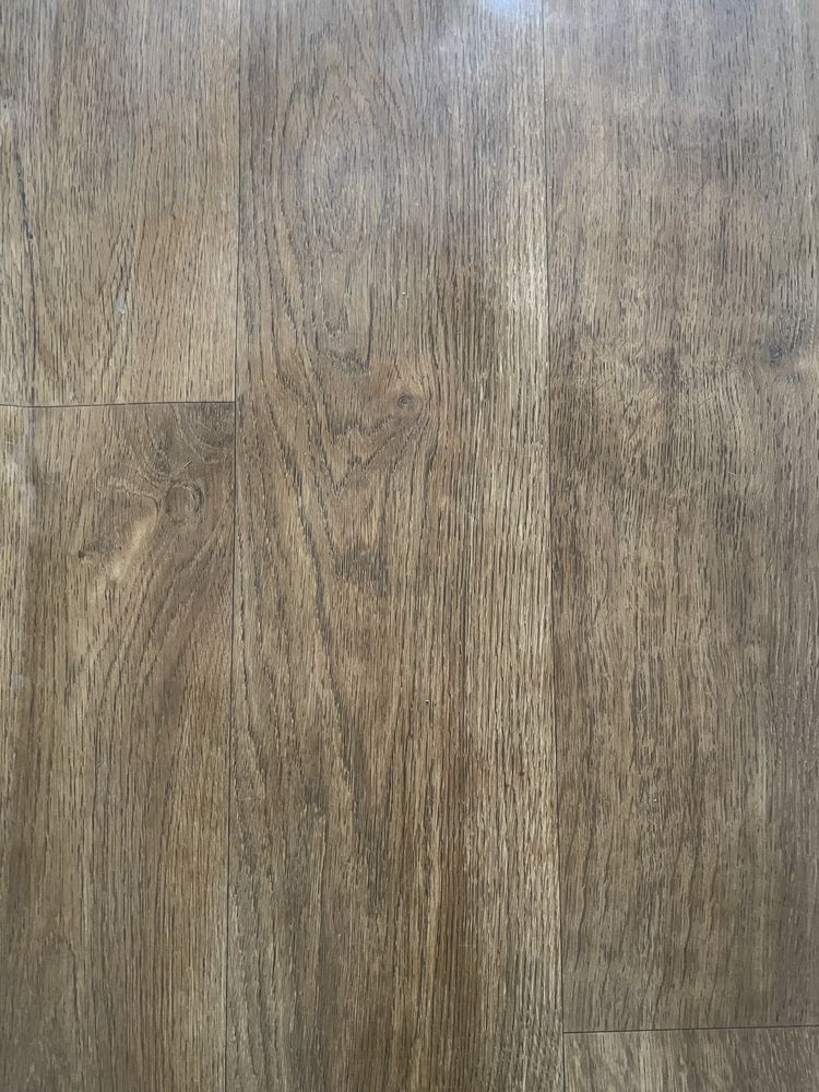 Wykładzina dąb rustykalny 7,7m2
