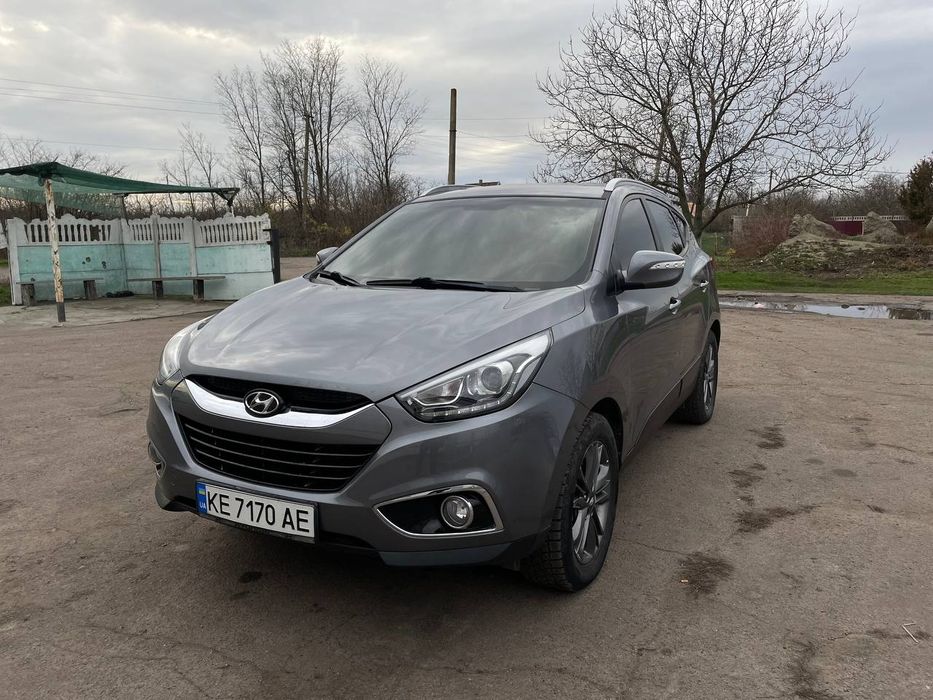Продам Hyundai TUCSON  ix35 2015року 1.7 дизель.