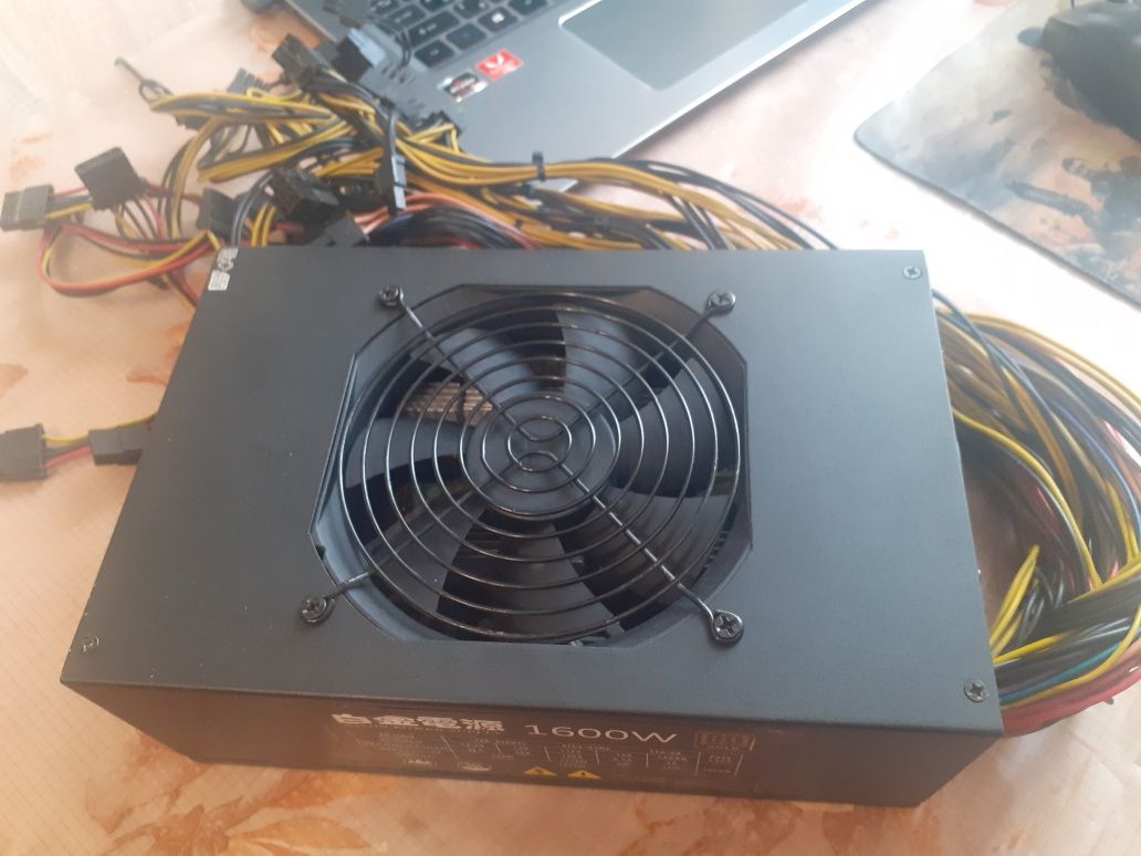 Блок питания на 1600 W