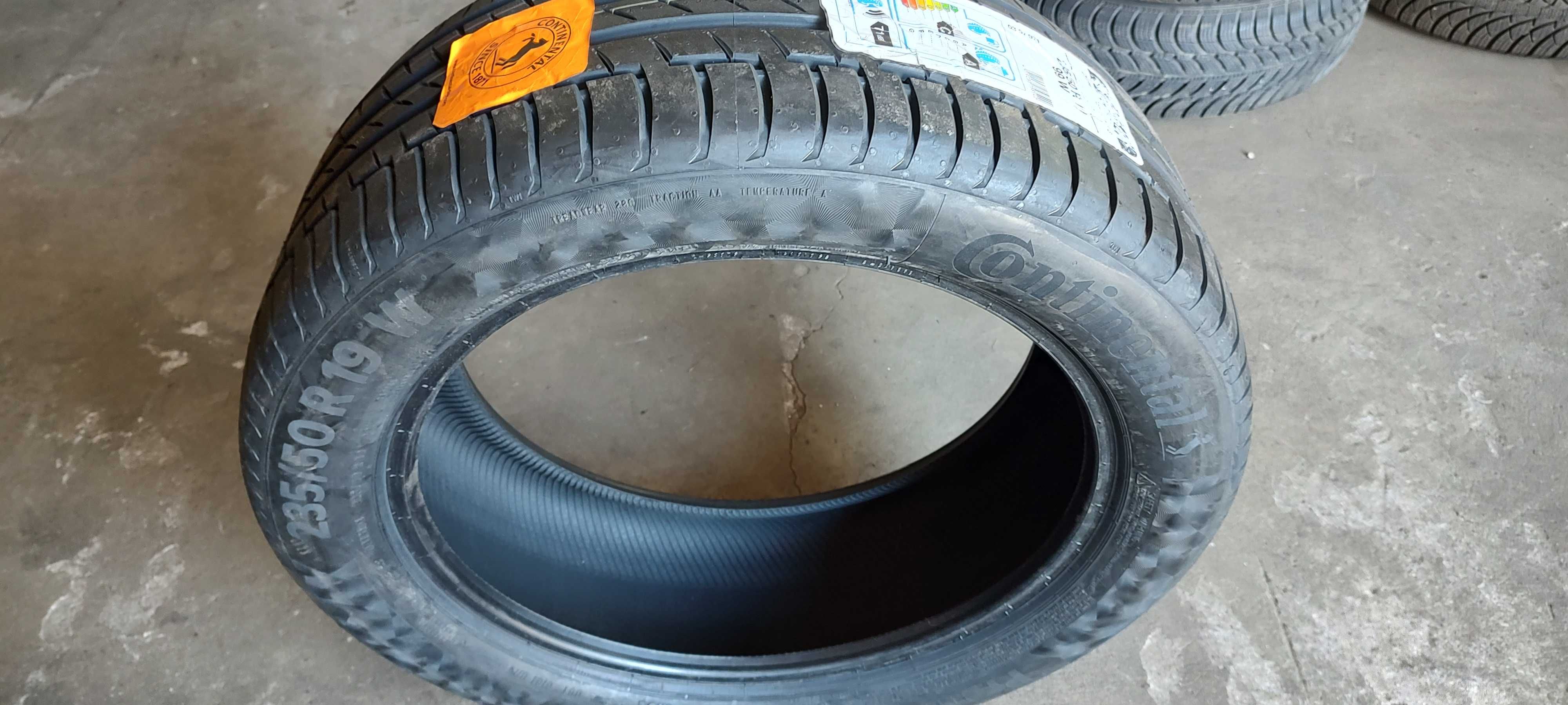 Opona 235/50R19 Continental