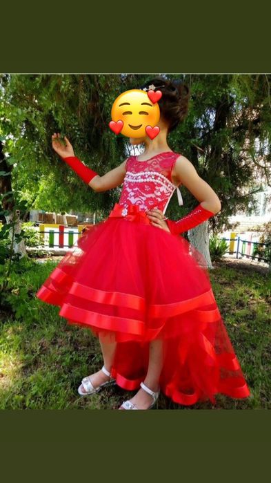 Продам плат'я для дівчинки 6-10 років як нове вдягалось 1 раз