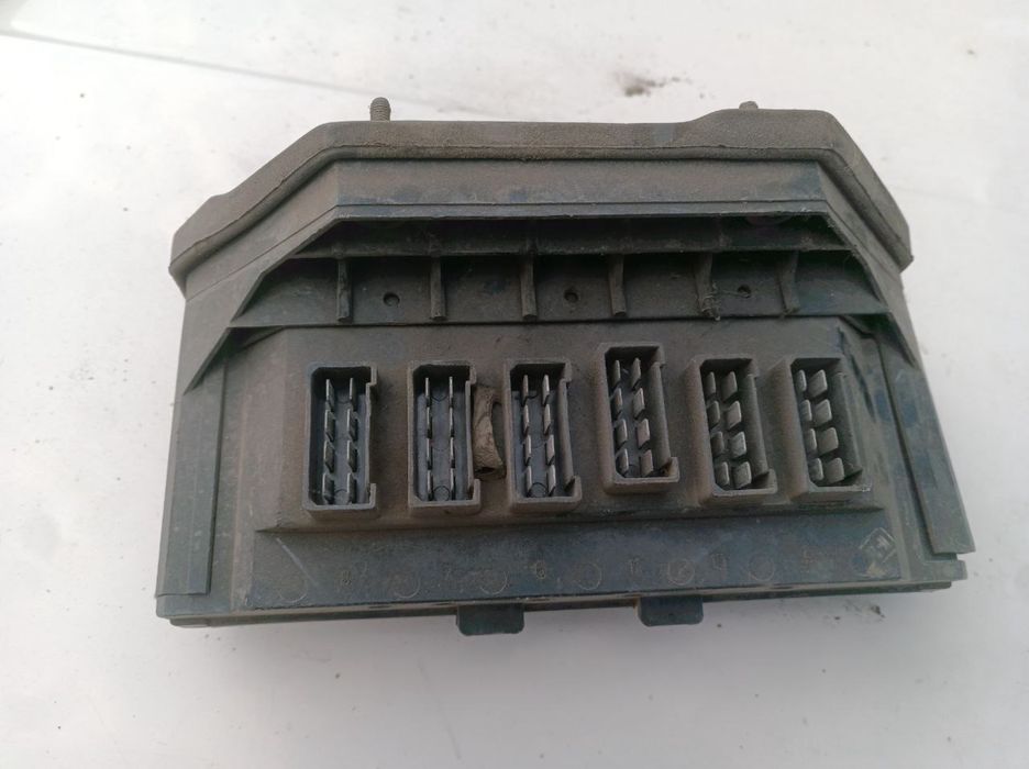 Блок предохранителей Ваз 2101-2107Предохранители Ваз 2106 жигули
