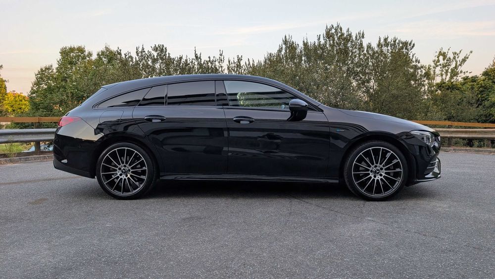Mercedes CLA 250e SB AMG Híb./Plugin com garantia na marca até 11/2026