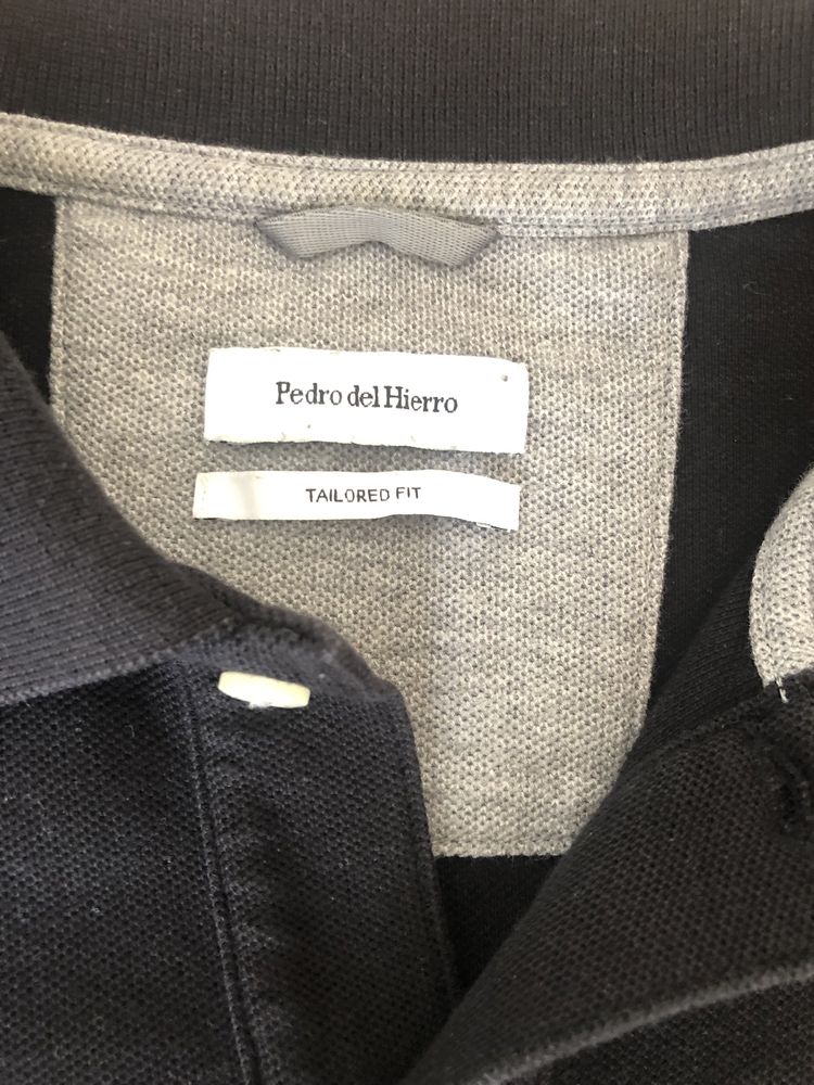 Polo preto da Pedro del Hierro