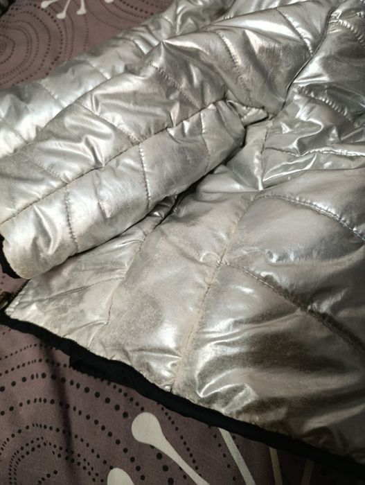 Курточка на дівчинку