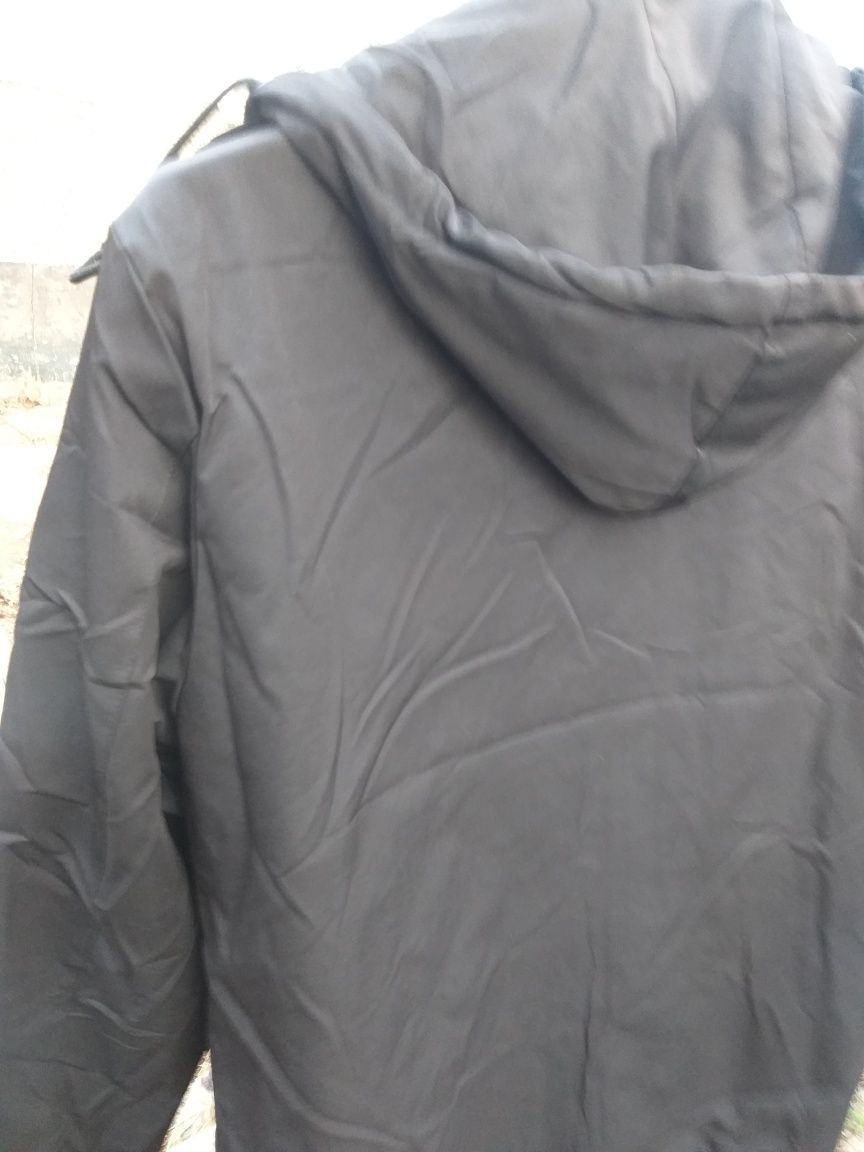 Курточка  мужская, новая, осенняя, Вьетнам, 50-52 размер,