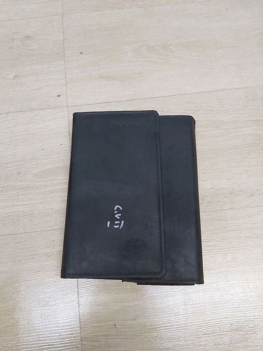 Toyota Corolla VERSO Etui Instrukcja pokrowiec na dokumenty