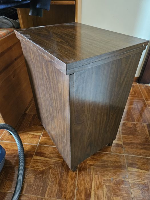 Máquina costura antiga SINGER perfeitas condições