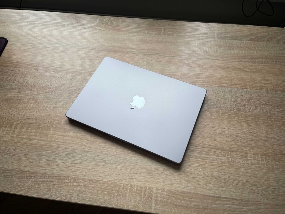 MacBook Pro 14' 2021р. M1 Max / 32 GPU / 32Gb RAM_1000gb SSD_ 8 циклів