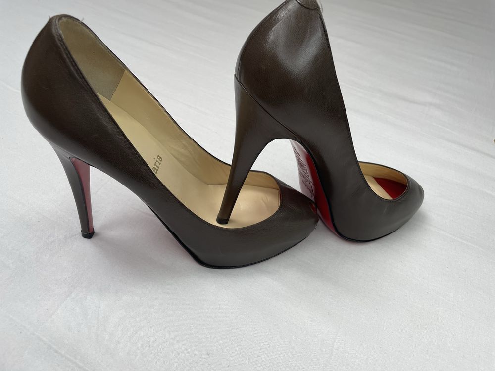 christian louboutin  czółenka roz 37,5